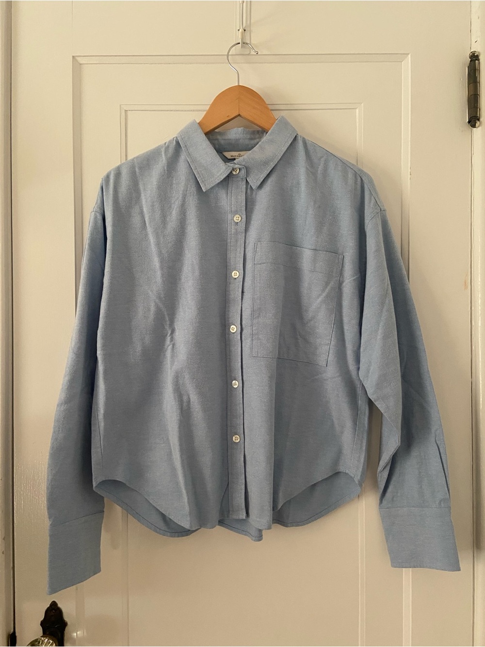 NWT! L.L. Bean Signature Boyfriend Oxford Shirt, size medium